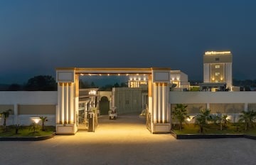 CLARKS INN EXPRESS, FIROZABAD